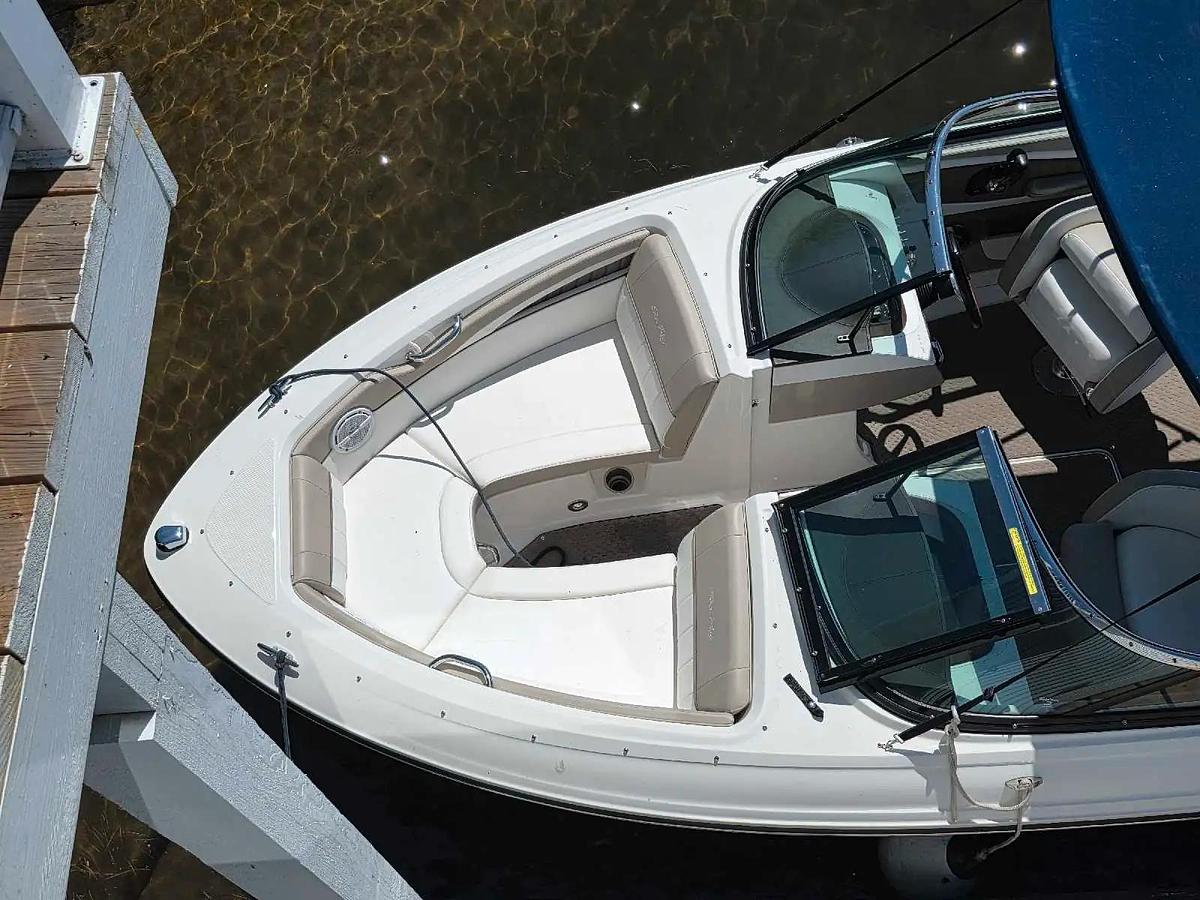 Used 2013 Sea Ray SLX 210
