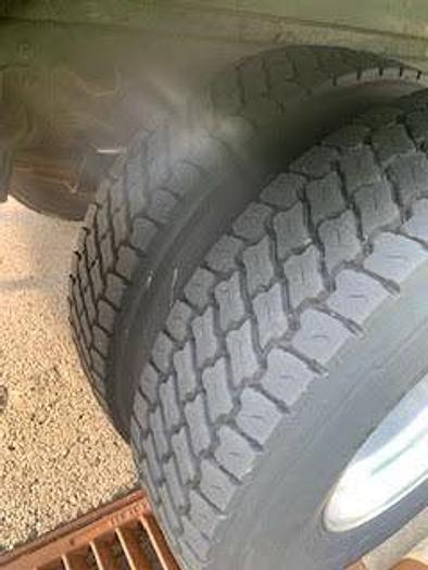 Used 2015 Freightliner M2 106