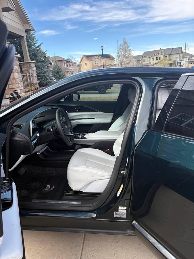 Used 2024 Cadillac LYRIQ Luxury 3