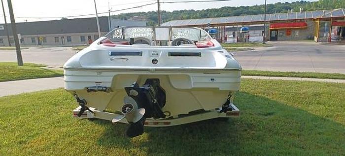 Used 2006 Mariah SX18