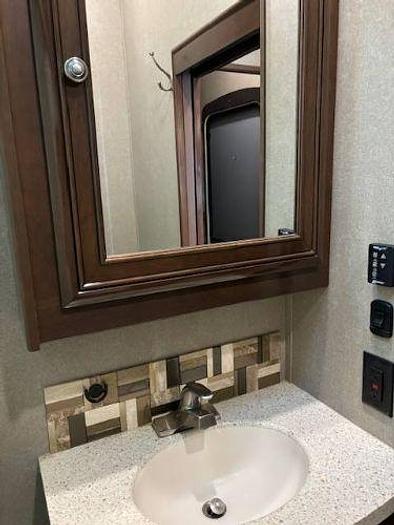 Used 2018 Redwood Redwood 3941FL