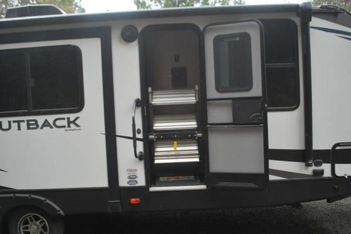 Used 2021 Keystone Outback Travel Trailer