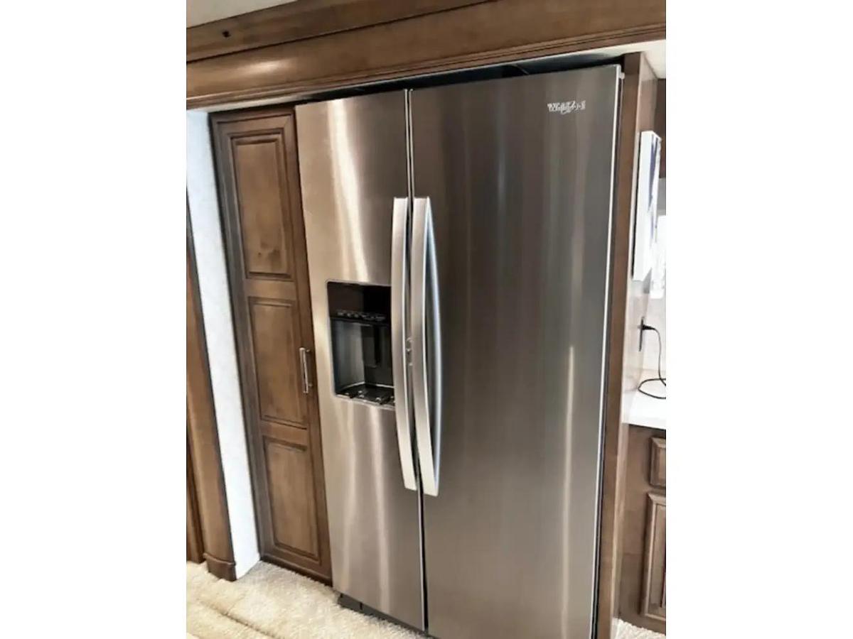 Used 2022 Entegra Anthem 44W Class A Motorhome