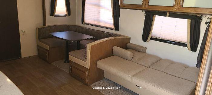 Used 2017 Forest River Salem T26TBUD 26ft Travel Trailer