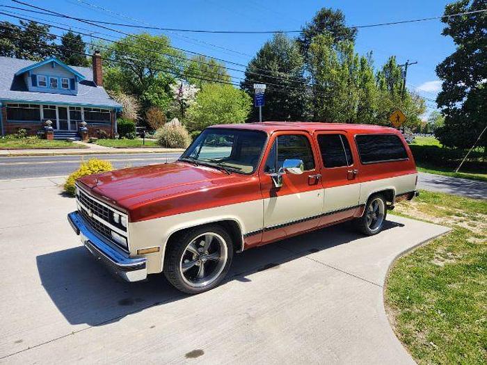 Used 1990 Chevrolet Suburban Silverado Package