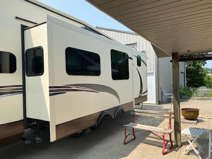 Used 2015 Jayco Eagle Premier 375BHFS