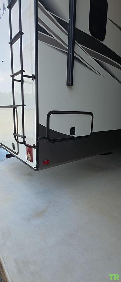 Used 2020 Keystone Montana 3760FL Fifth Wheel
