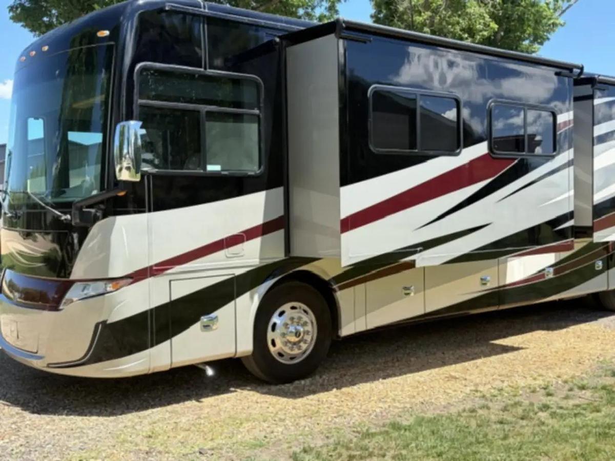 Used 2019 Tiffin Allegro Red 37PA