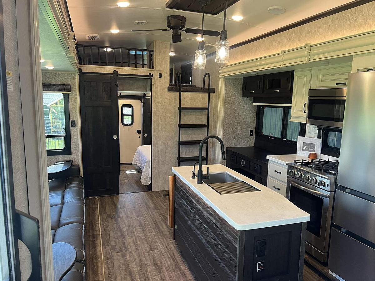 Used 2023 Jayco North Point 390CKDS Fifth Wheel