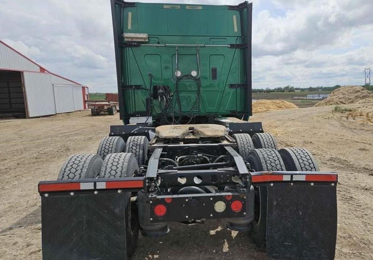 Used 2016 International ProStar SleeperS Semi Truck
