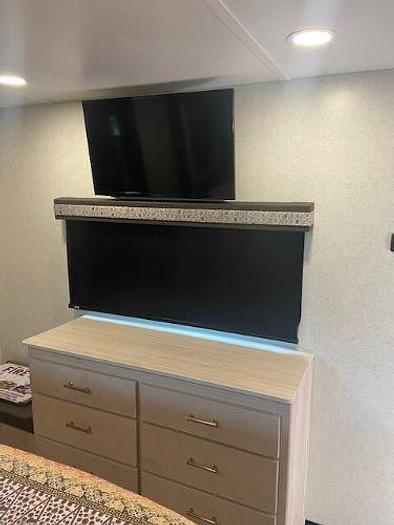 Used 2022 Alliance Paradigm 310RL