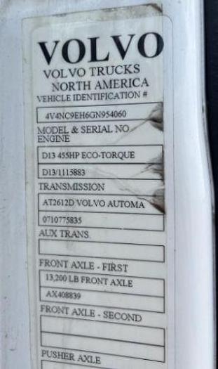 Used 2016 Volvo VNL64T630