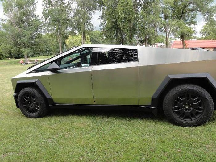 Used 2024 Tesla Cybertruck