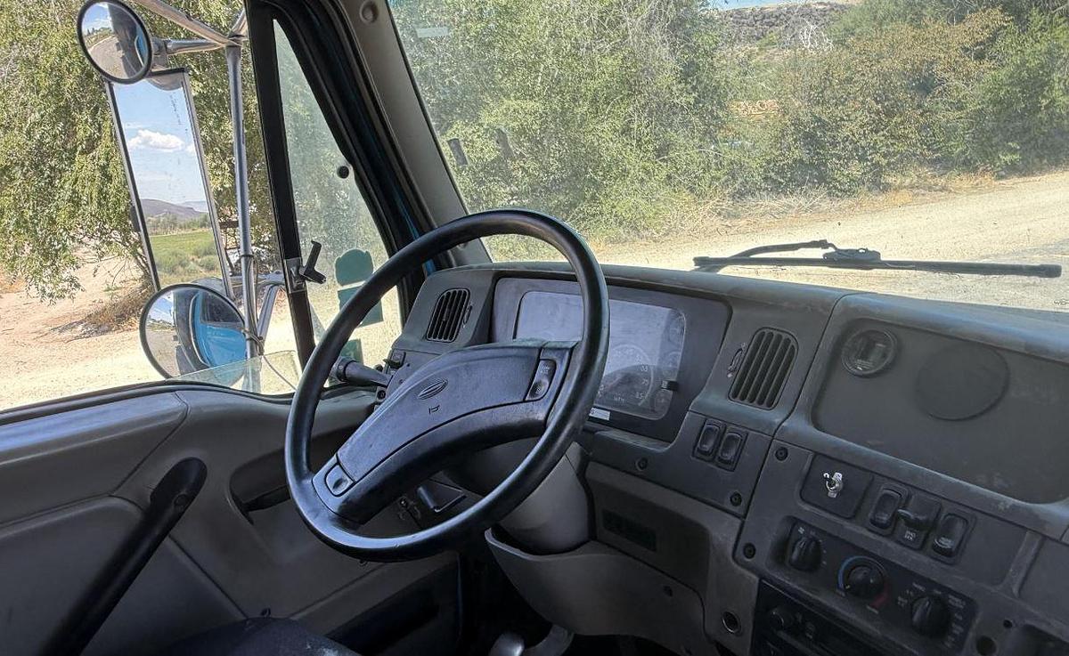 Used 2006 Sterling L8500