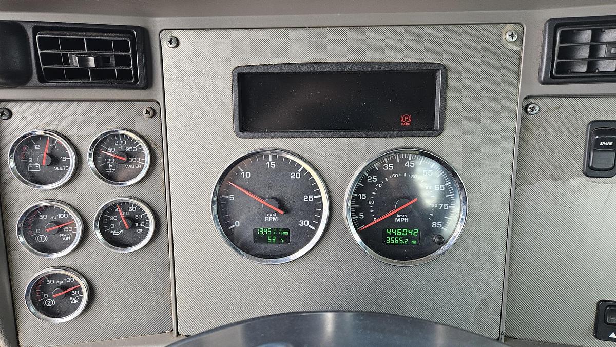 Used 2012 Kenworth T370 Flatbed