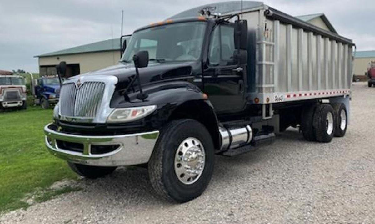 Used 2010 International Durastar 4400