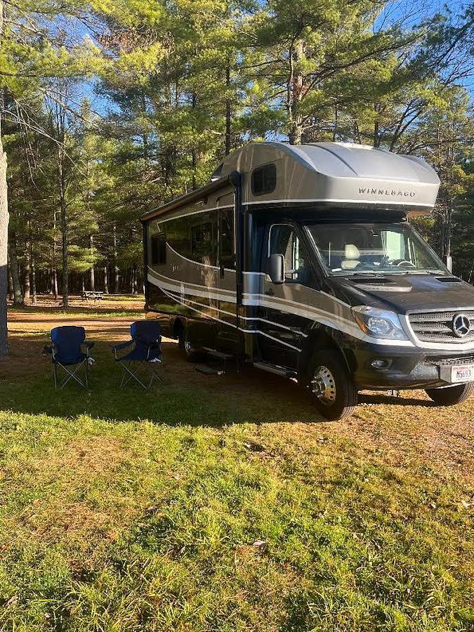 Used 2019 Winnebago View 24V Class C Motorhome