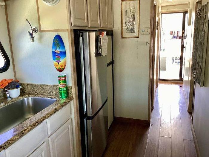 Used 2004 Country Home Houseboat