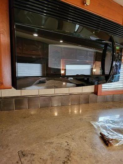 Used 2007 Country Coach Intrigue Jubilee