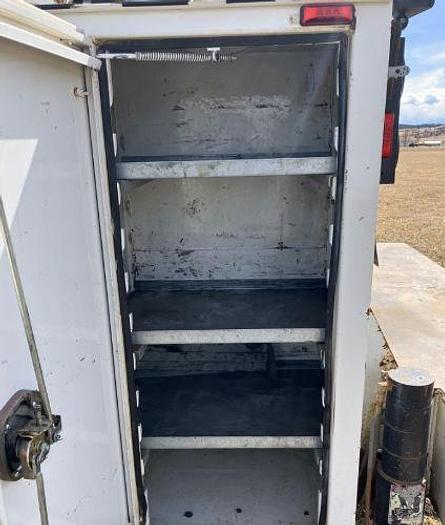 Used 2006 Peterbilt 335