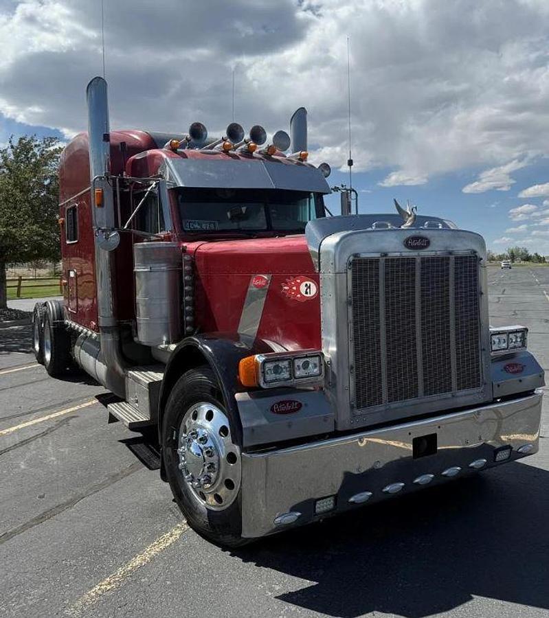 Used 2002 Peterbilt 379