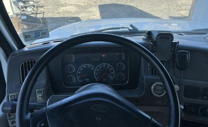 Used 2005 STERLING L9500