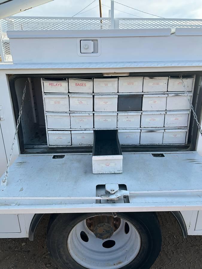 Used 2015 Ford F-550 4WD Service Truck