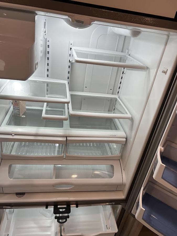 Used 2022 Fleetwood Discovery LXE 40M Class A Motorhome