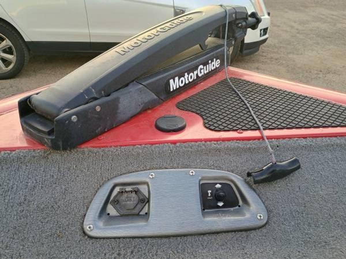 Used 2012 Bass Tracker 175