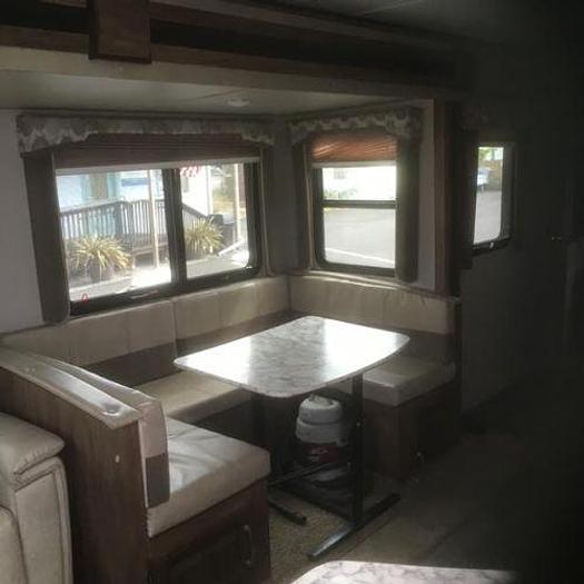 Used 2017 Keystone Cougar 26SABWE