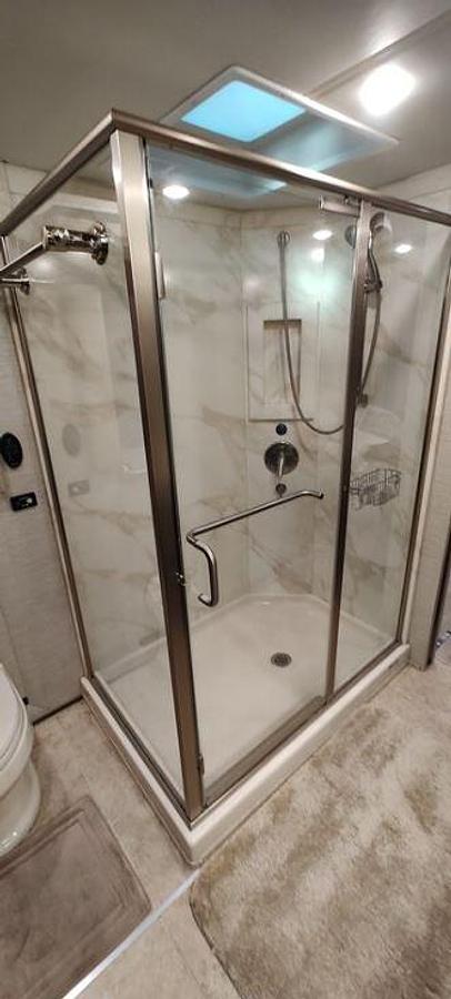 Used 2018 Newmar Ventana 4369