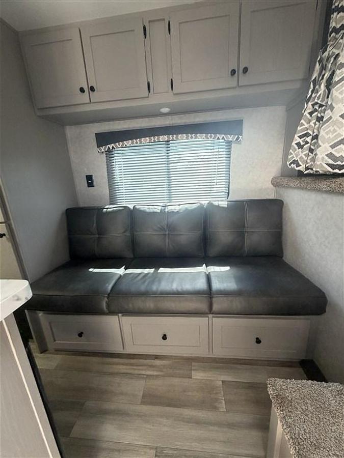 Used 2023 Bison Sv7208 2 Horse