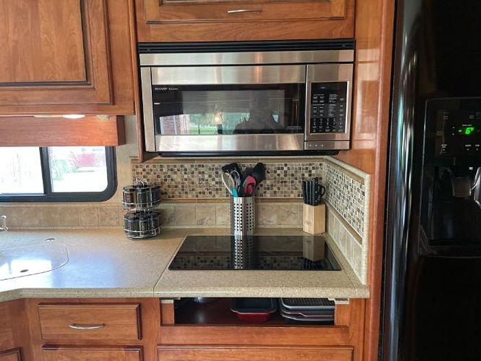 Used 2011 Monaco KNIGHT 40PBT