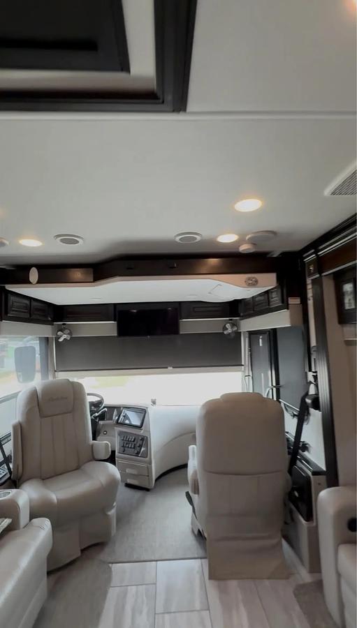 Used 2023 Forest River Berkshire Xlt 45e