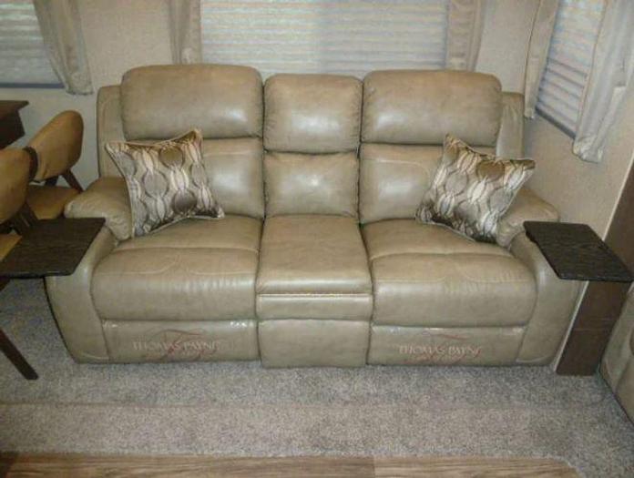 Used 2020 Northwood Arctic Fox Grande Ronde 35-5Z with a 2020 Chevrolet Silverado 3500HD 4WD