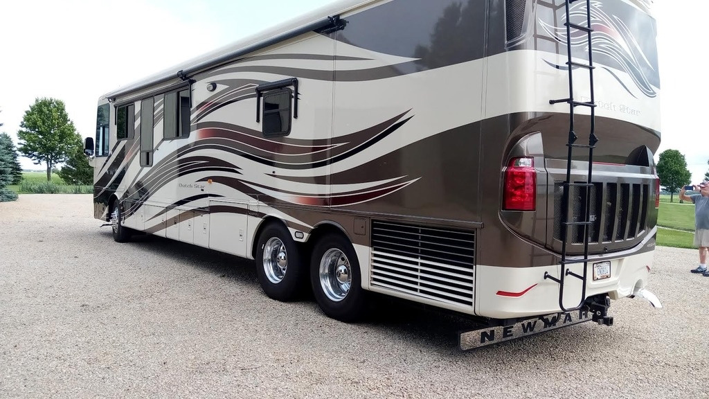 Used 2013 Newmar Dutch Star 4318