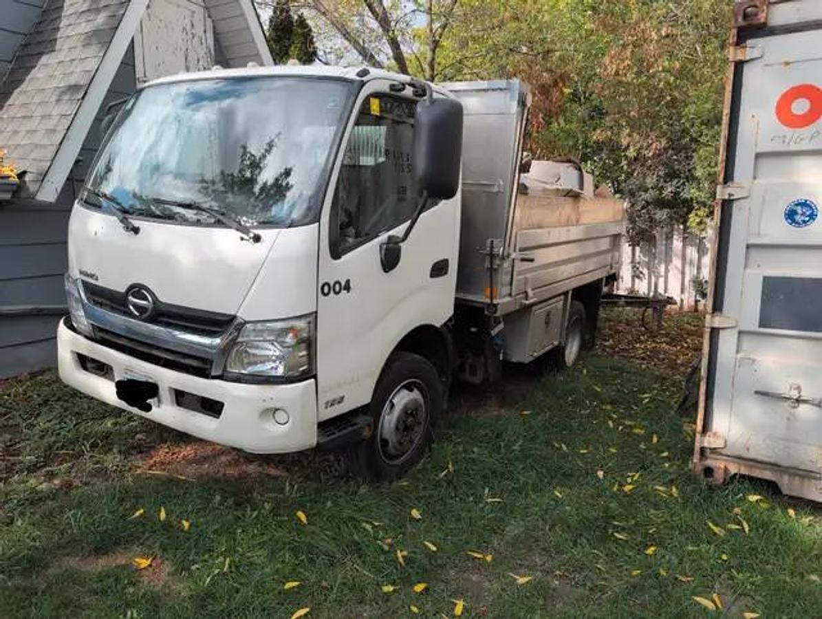 Used 2016 Hino 195 Dump Truck
