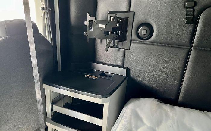 Used 2022 KENWORTH T880