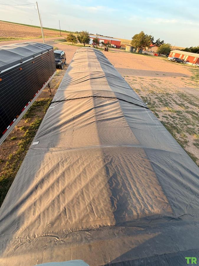 Used 2014 Wilson 431 96W 78H Livestock Trailer
