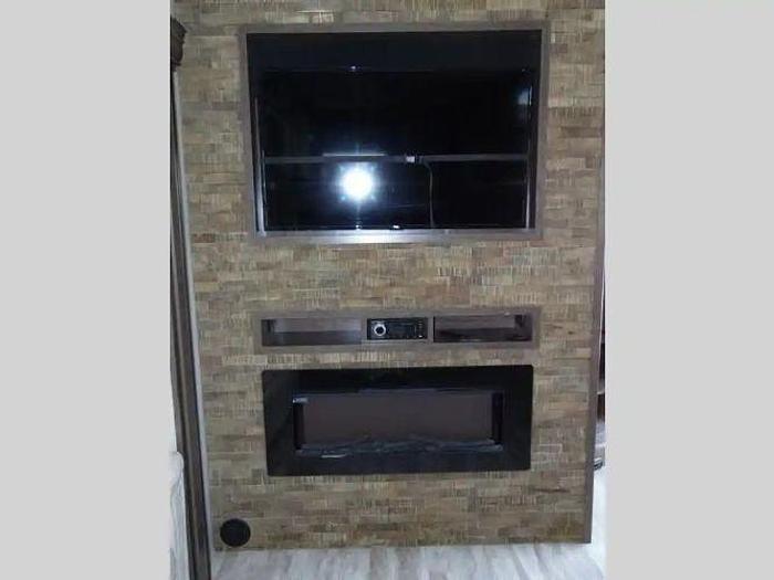 Used 2020 Grand Design Solitude 390RK