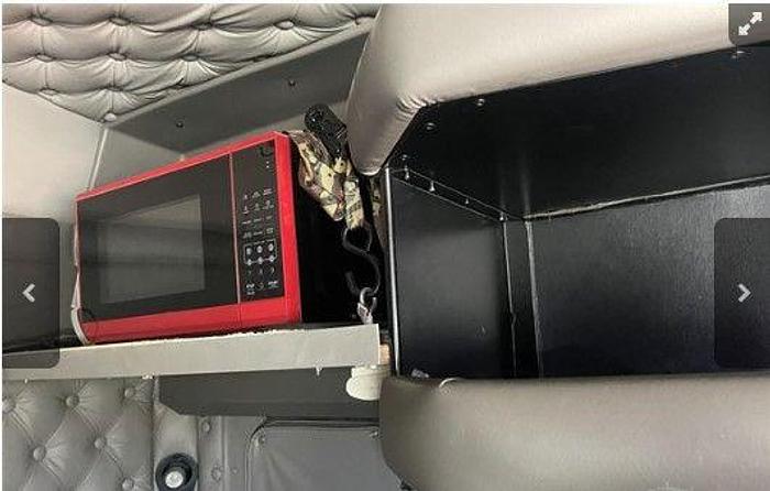 Used 2009 KENWORTH W900