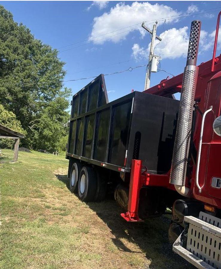 Used 2009 Mack Granite GU813 Grapple Truck
