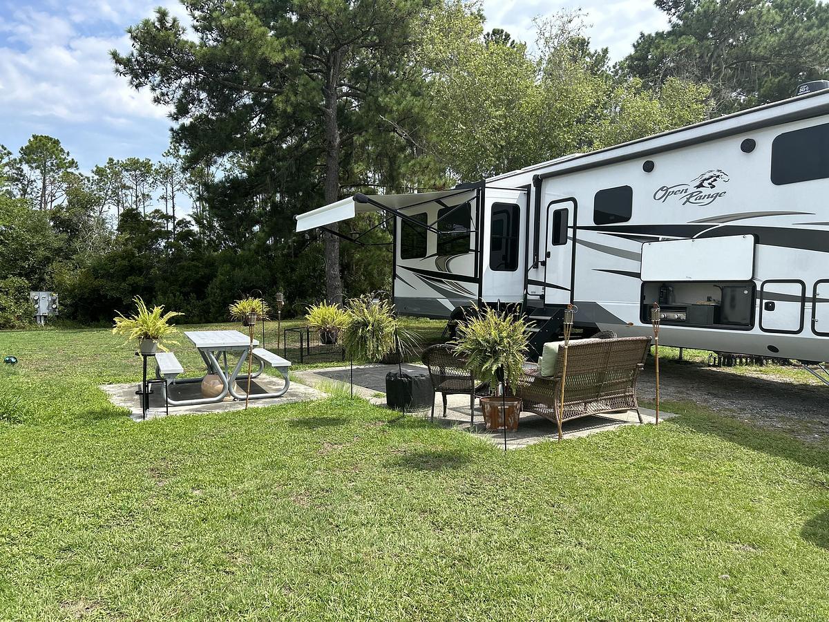 Used 2024 Highland Ridge Open Range 371MB Fifth Wheel