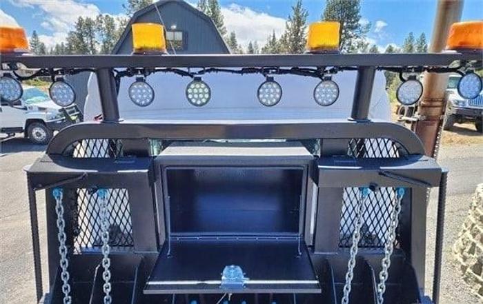 Used 2008 Freightliner Business Class M2 106