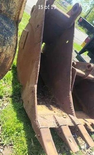 Used 1980 Caterpillar 235