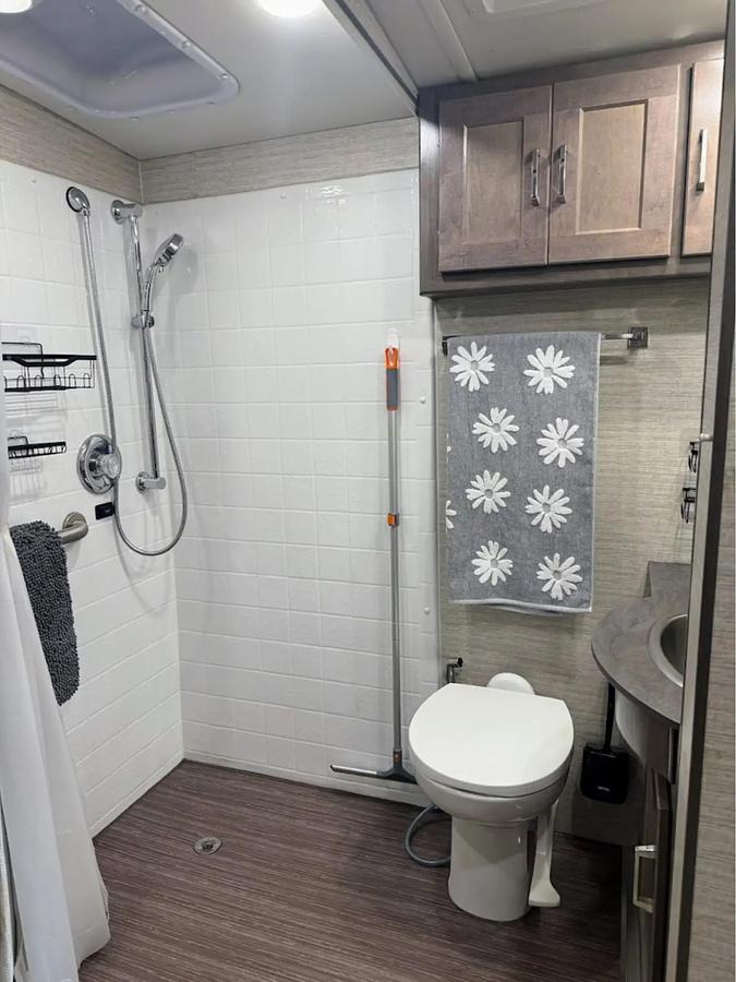 Used 2022 Winnebago Inspire 34AE