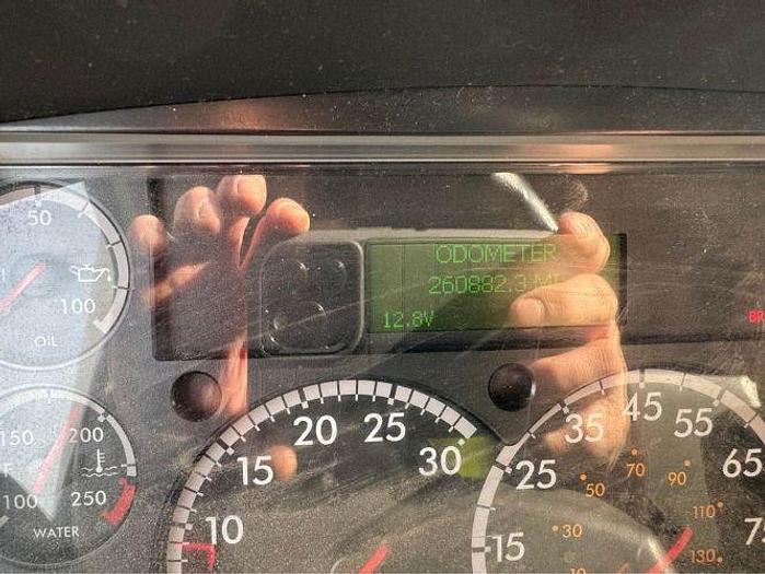 Used 2019 Freightliner Box Truck