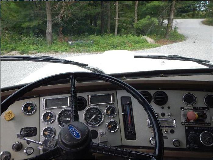 Used 1992 Ford L9000 With Mounted On 1992 IMT 13034