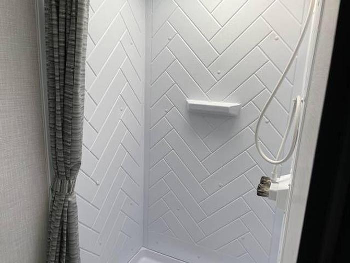 Used 2022 Keystone Coleman 1805RB