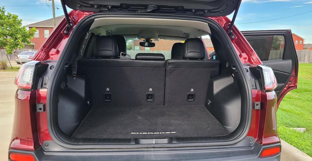 Used 2017 Winnebago Forza 34T